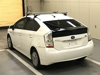TOYOTA PRIUS 2012