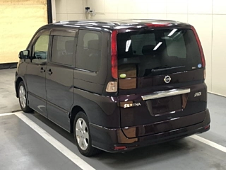NISSAN SERENA 2010