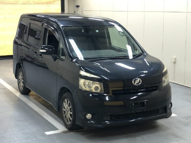 TOYOTA VOXY 2008