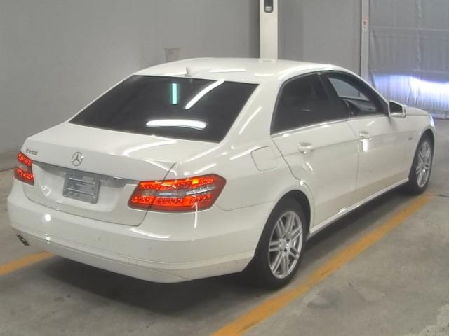 MERCEDES BENZ E CLASS 2012