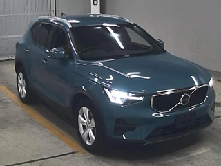 VOLVO XC40 2022