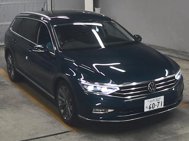 VOLKSWAGEN PASSAT VARIANT 2021