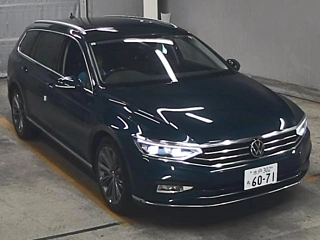 VOLKSWAGEN PASSAT VARIANT 2021