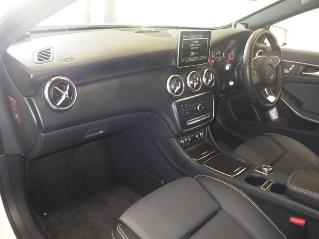 MERCEDES BENZ A CLASS 2016