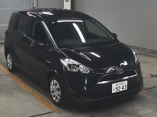 TOYOTA SIENTA 2017