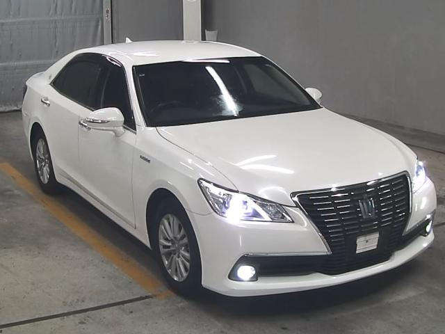 TOYOTA CROWN 2015