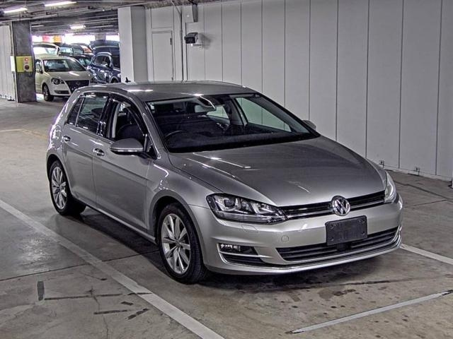 VOLKSWAGEN GOLF 2015