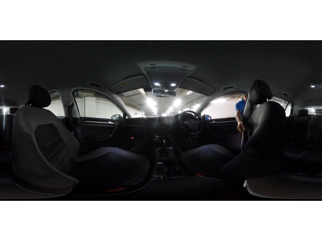 VOLKSWAGEN GOLF 2015