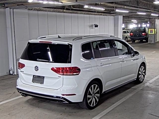 VOLKSWAGEN GOLF TOURAN 2016