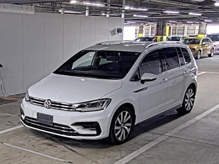 VOLKSWAGEN GOLF TOURAN 2016