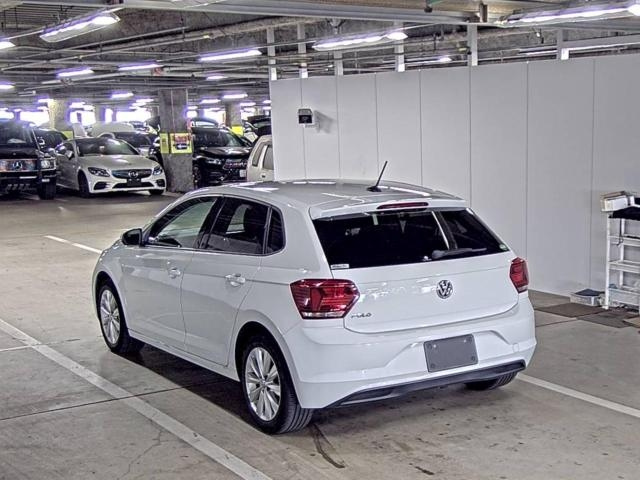 VOLKSWAGEN POLO 2018