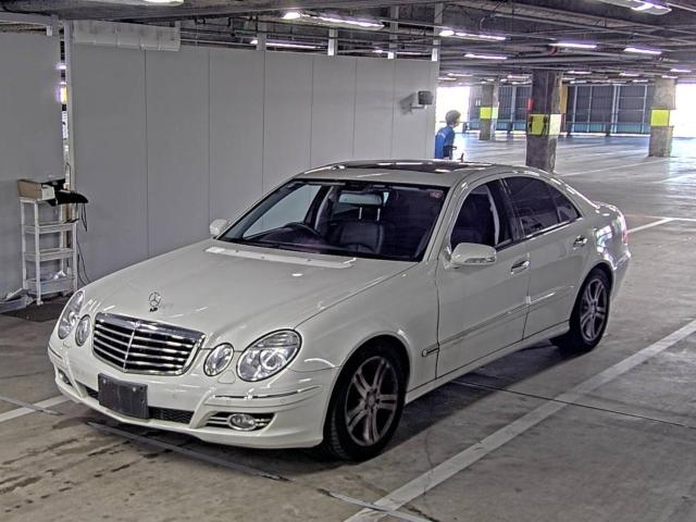 MERCEDES BENZ E CLASS 2008