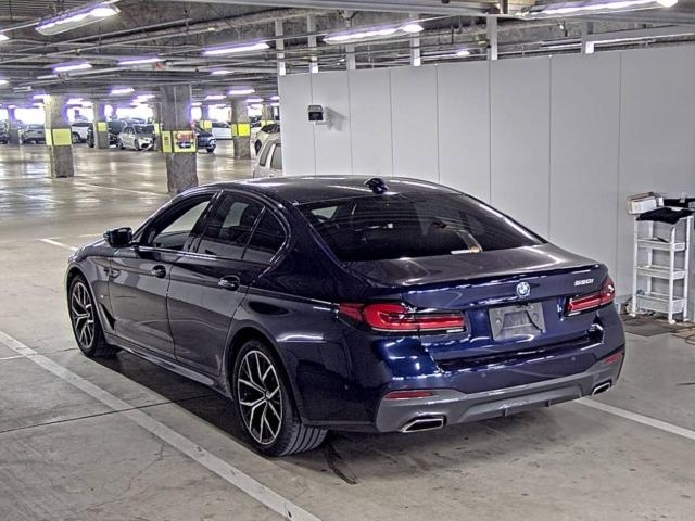 BMW 5 SERIES 2021