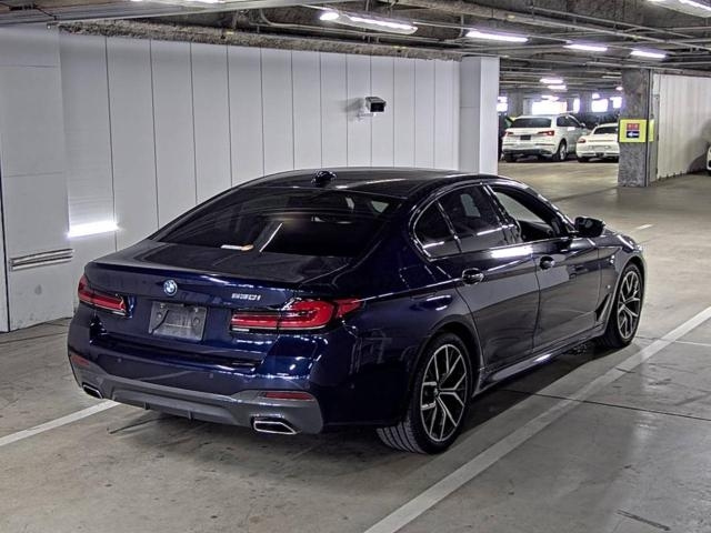 BMW 5 SERIES 2021
