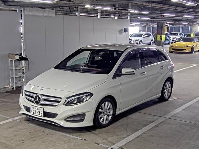MERCEDES BENZ B CLASS 2015