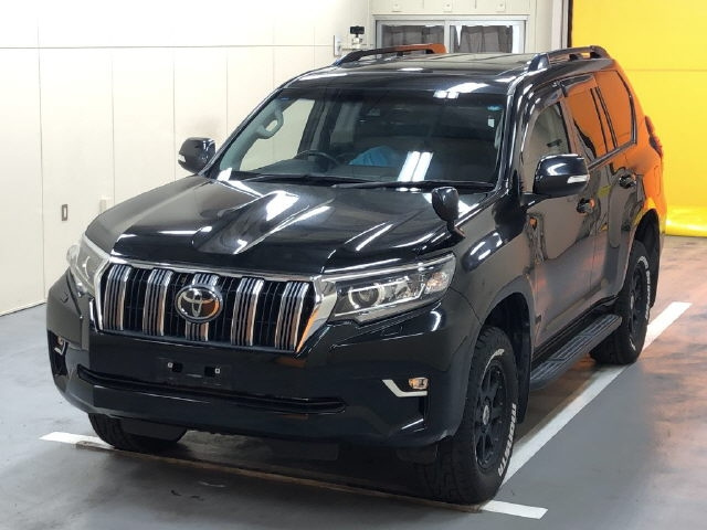 TOYOTA LAND CRUISER PRADO 2019