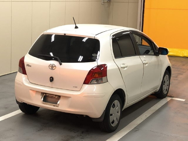 TOYOTA VITZ 2008