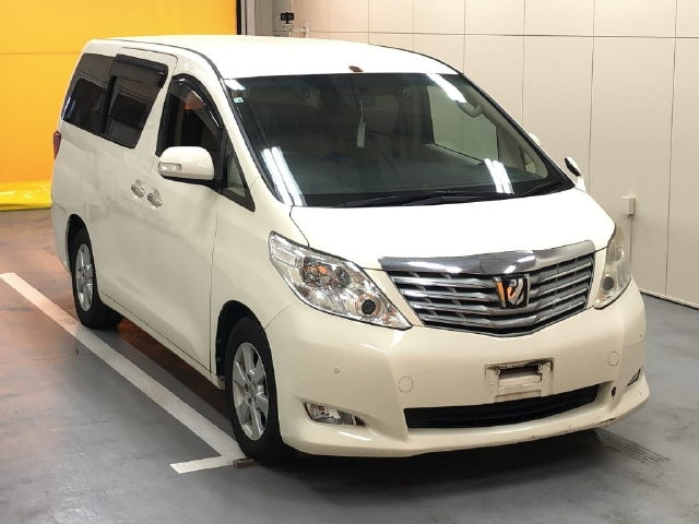 TOYOTA ALPHARD 2010