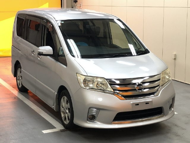 NISSAN SERENA 2012