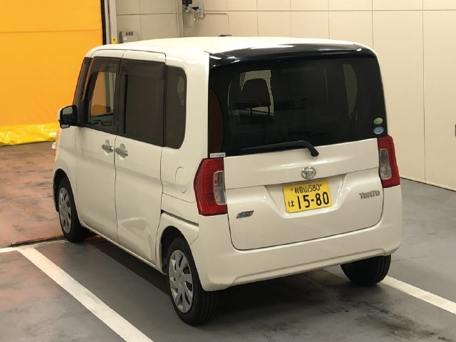 DAIHATSU TANTO 2013