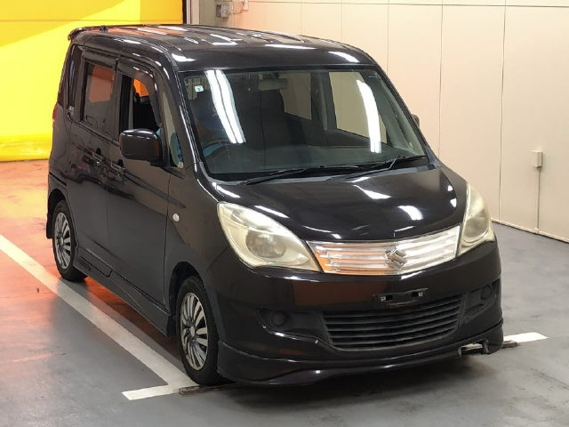 SUZUKI SOLIO 2011