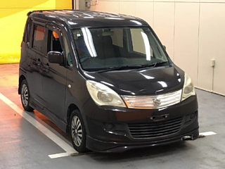 SUZUKI SOLIO 2011