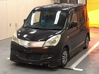 SUZUKI SOLIO 2011