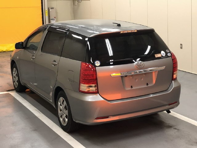 TOYOTA WISH 2008