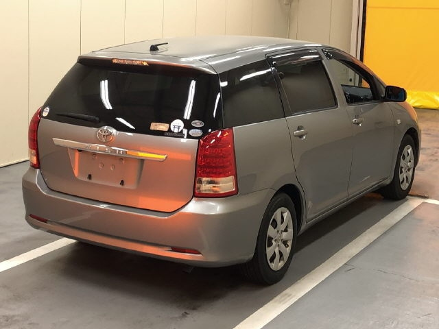 TOYOTA WISH 2008