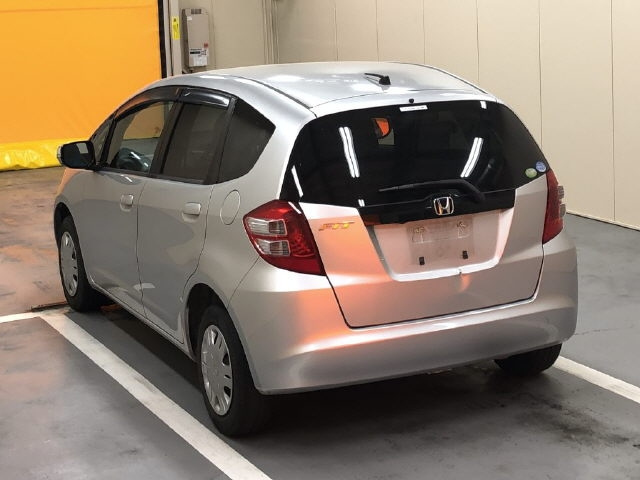 HONDA FIT 2010