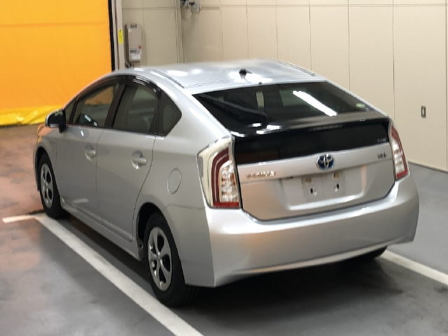 TOYOTA PRIUS 2014