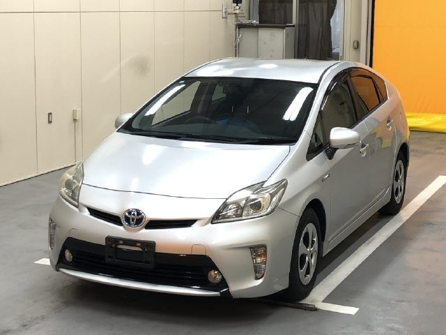 TOYOTA PRIUS 2014