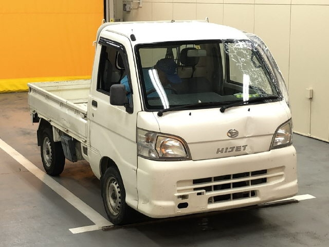 DAIHATSU HIJET TRUCK 2011