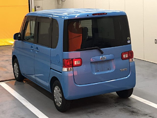 DAIHATSU TANTO 2008