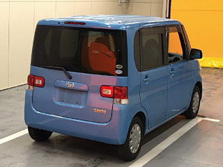 DAIHATSU TANTO 2008