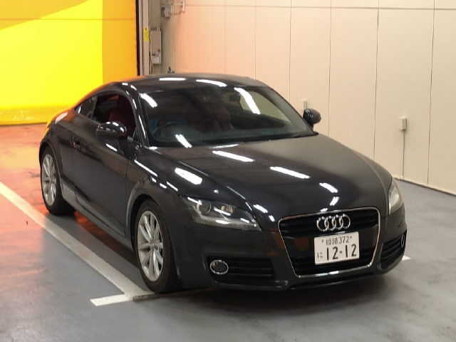 AUDI TT 2011