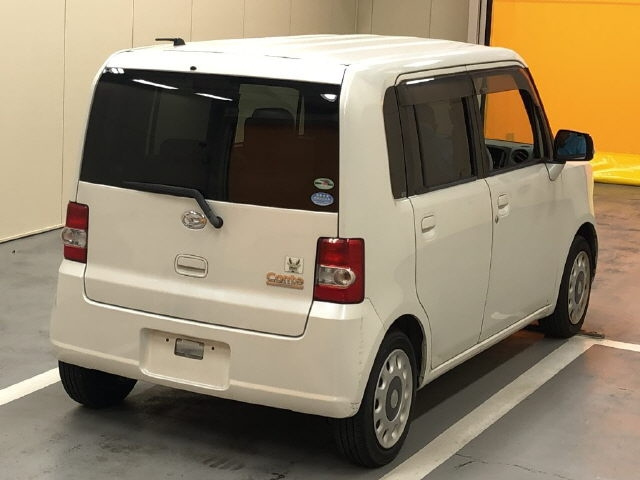 DAIHATSU MOVE CONTE 2010