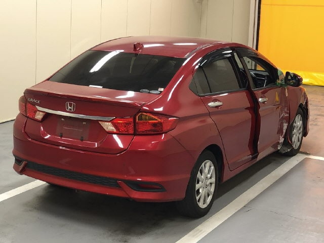 HONDA GRACE 2018