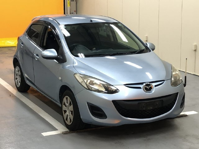 MAZDA DEMIO 2013