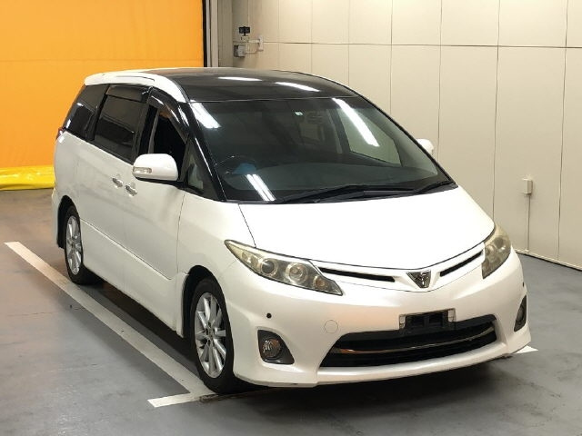 TOYOTA ESTIMA 2010