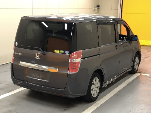 HONDA STEP WAGON 2014