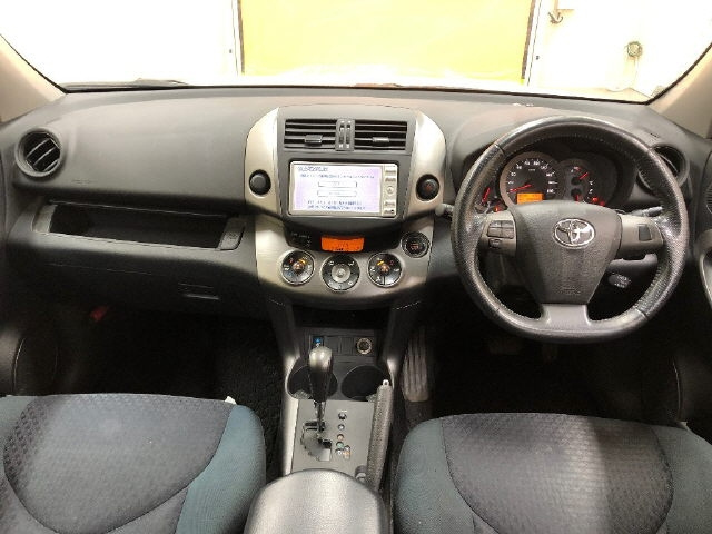 TOYOTA VANGUARD 2010