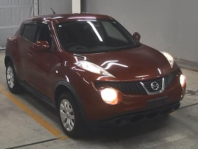 NISSAN JUKE 2011
