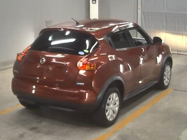 NISSAN JUKE 2011