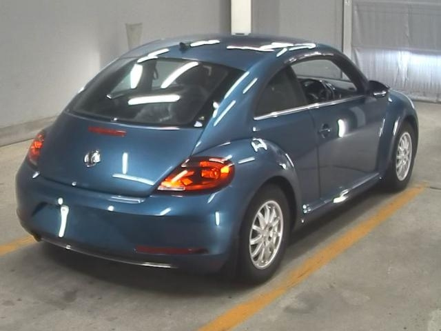 VOLKSWAGEN THE BEETLE 2018