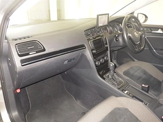 VOLKSWAGEN GOLF 2013