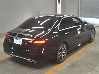 MERCEDES BENZ E CLASS 2021