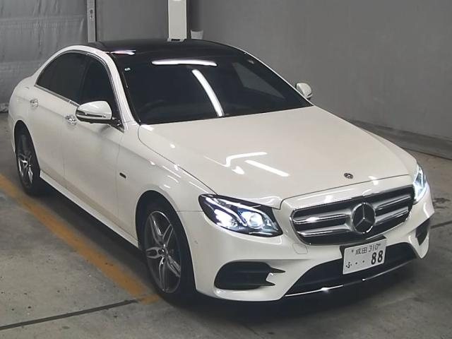 MERCEDES BENZ E CLASS 2020