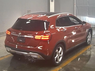 MERCEDES BENZ GLA CLASS 2020