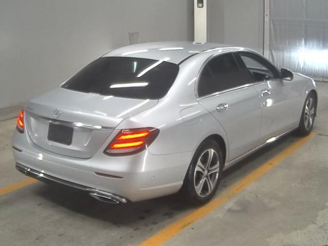 MERCEDES BENZ E CLASS 2016